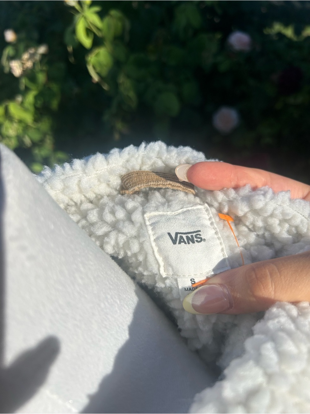 Vans Cozy Cabin core Fall Aesthetic Sherpa-Lined Corduroy Trucker Jacket - Picture 5 of 11